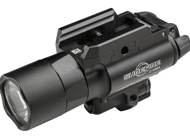SUREFIRE X400 ULTRA LED W/RED LSR 600LM